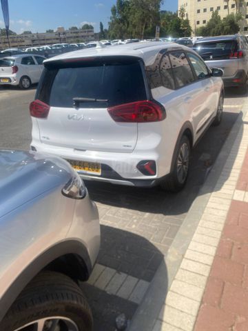 קיה נירו פלוס