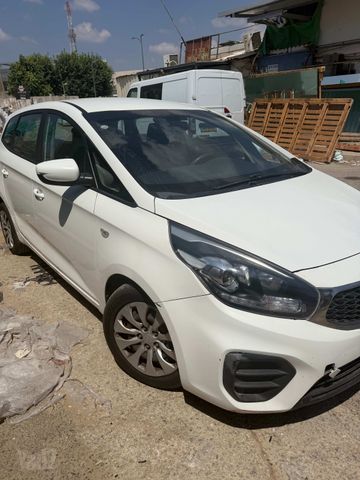 קיה קארנס