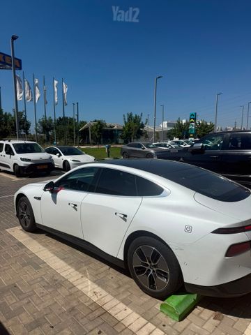 אקספנג P7