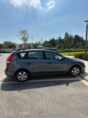 יונדאי i30