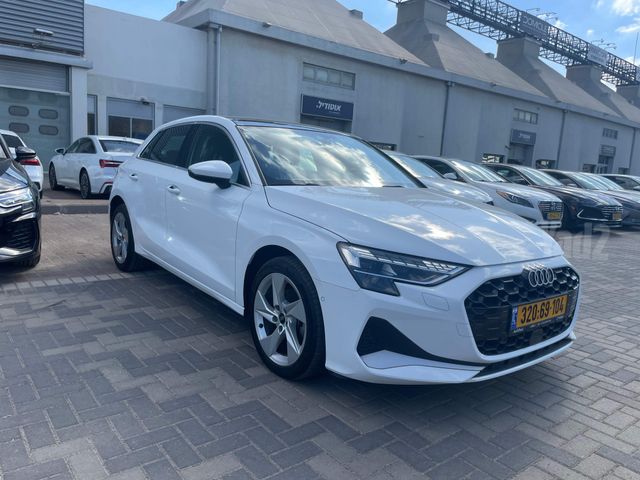 אאודי A3