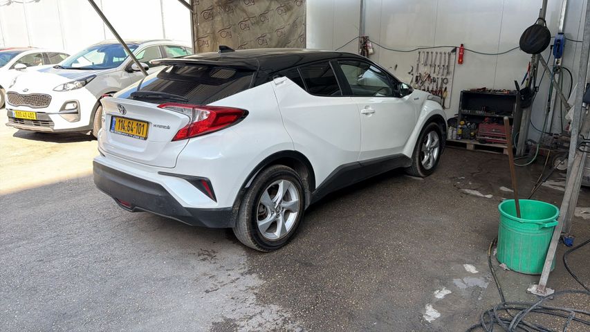 טויוטה C-HR