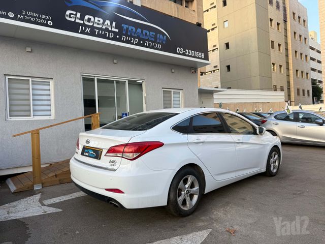 יונדאי i40