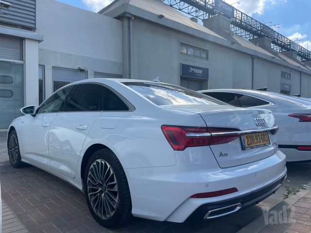 אאודי A6