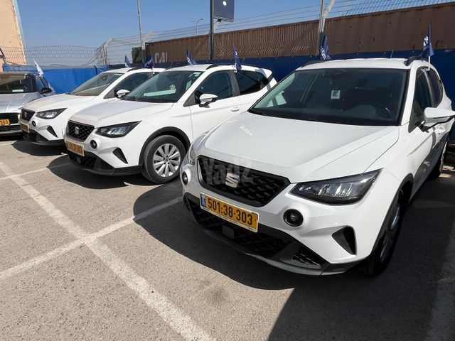 מודעת רכב סיאט ארונה