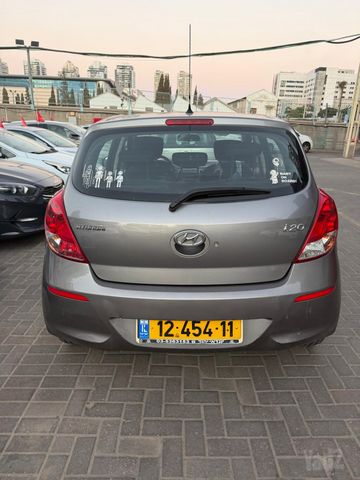 יונדאי i20