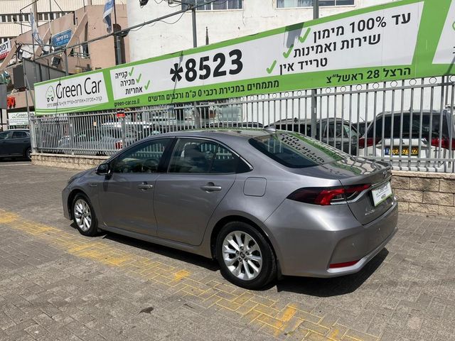 טויוטה קורולה