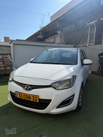 מודעת רכב יונדאי i20