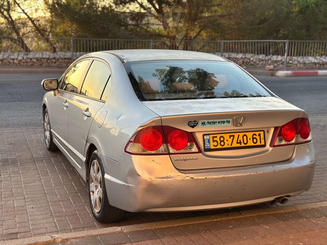 הונדה סיוויק