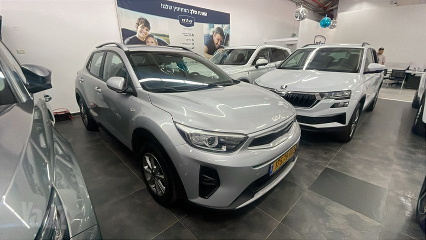 מודעת רכב קיה סטוניק