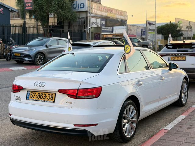 אאודי A4