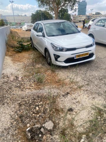מודעת רכב קיה ריו 2