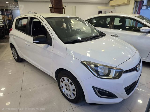 יונדאי i20
