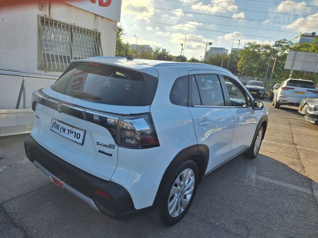 סוזוקי S-Cross