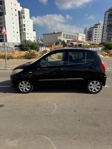יונדאי i10