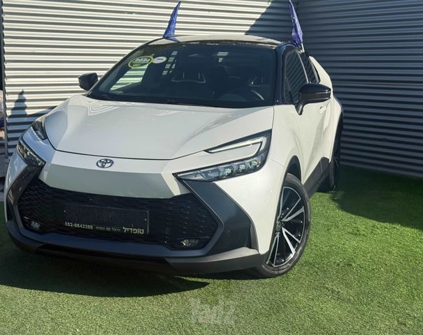 טויוטה C-HR
