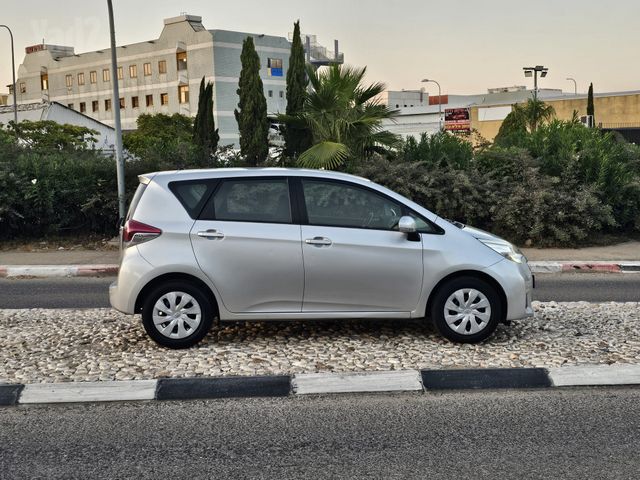 טויוטה ורסו-S