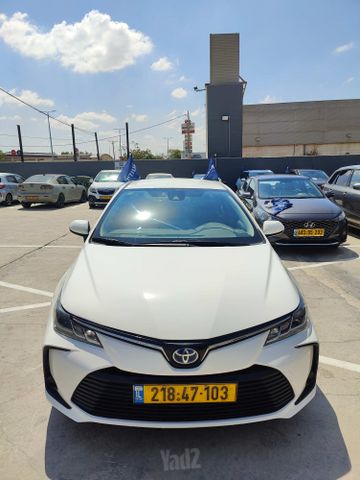 טויוטה קורולה