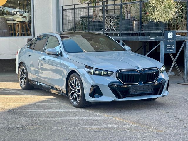 מודעת רכב ב מ וו I5 1