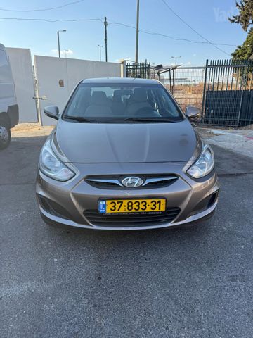 יונדאי אקסנט i25