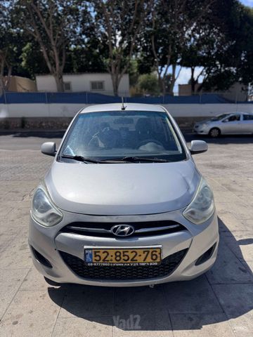 יונדאי i10