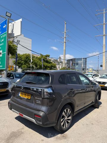 סוזוקי S-Cross