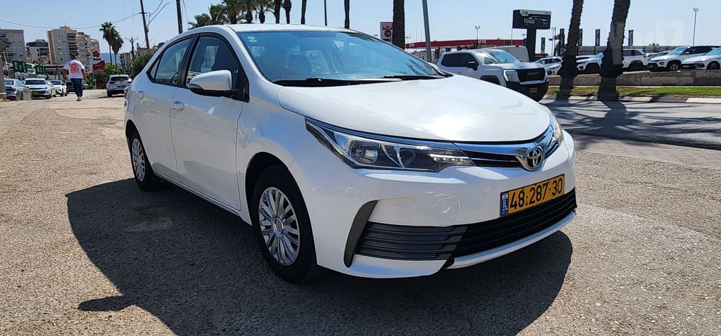טויוטה קורולה