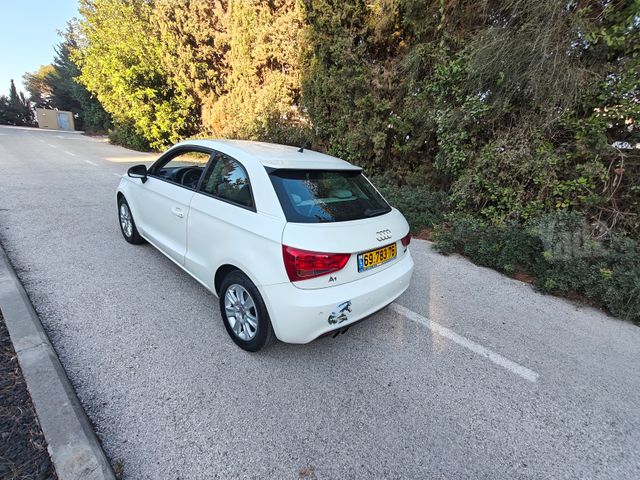 אאודי A1