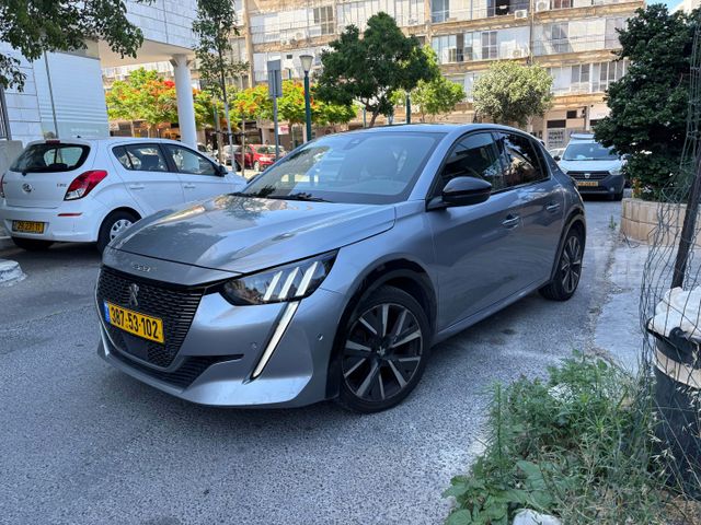 מודעת רכב פיג'ו 208
