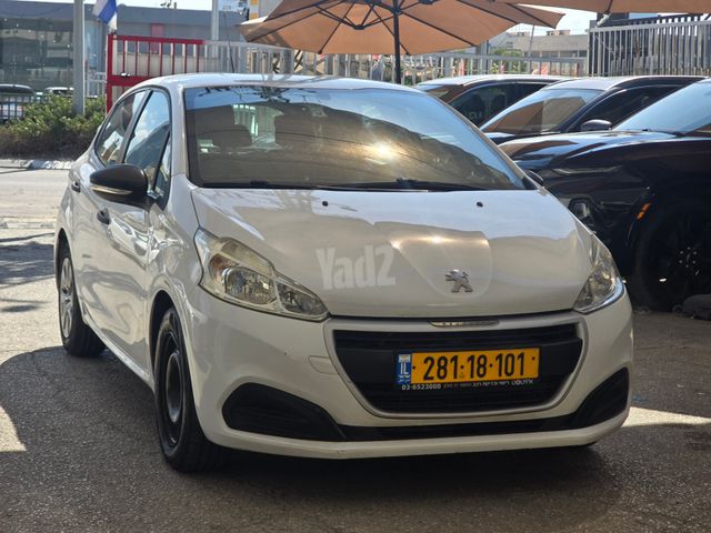 פיג'ו 208