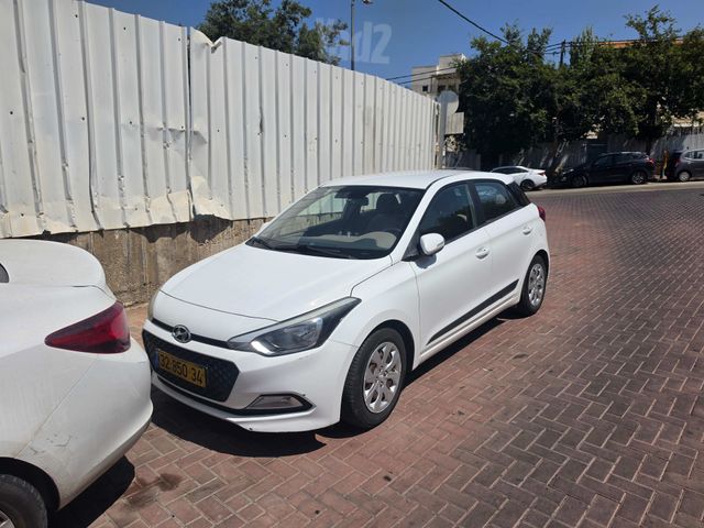 יונדאי i20