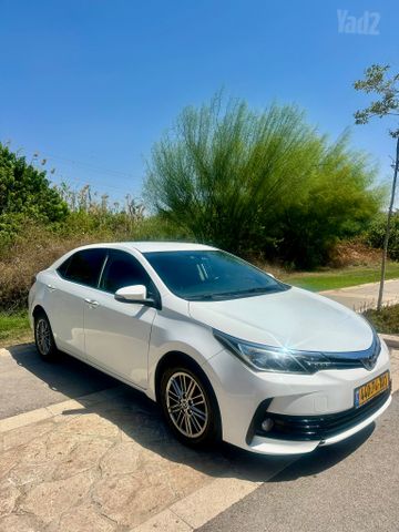 טויוטה קורולה