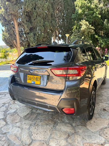 סובארו XV