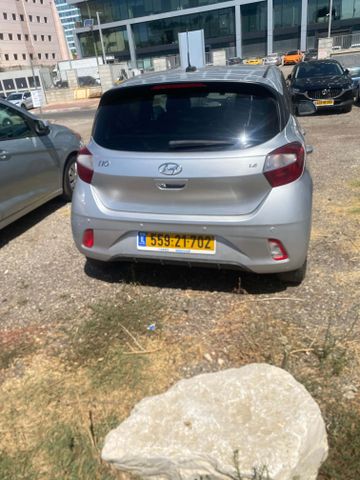 יונדאי i10