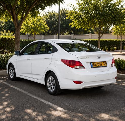 יונדאי אקסנט i25