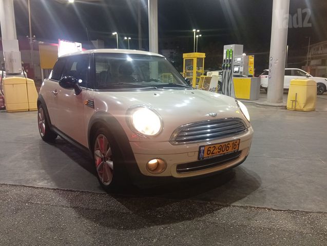 מודעת רכב מיני קופר