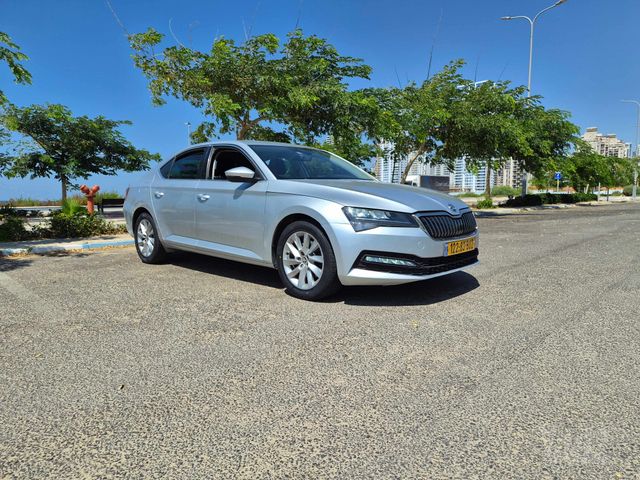 מודעת רכב סקודה סופרב