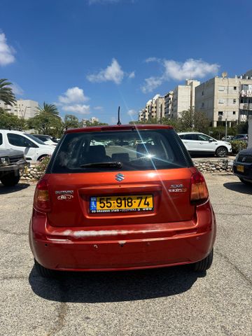 סוזוקי SX4