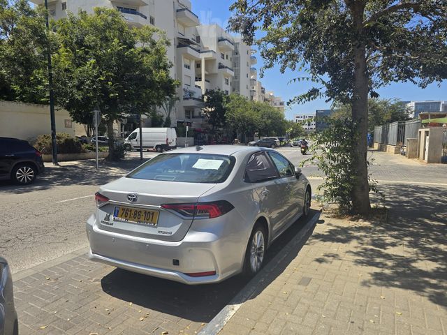 טויוטה קורולה