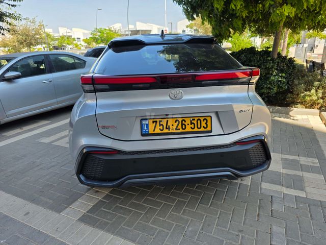 טויוטה C-HR