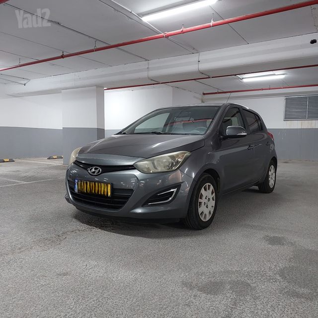 מודעת רכב יונדאי i20