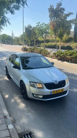 מודעת רכב סקודה אוקטביה