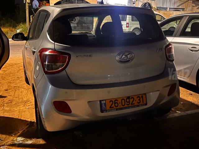 יונדאי i10