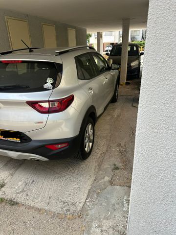 קיה סטוניק