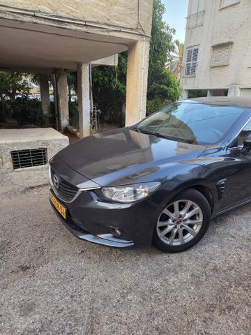 מודעת רכב מאזדה 6
