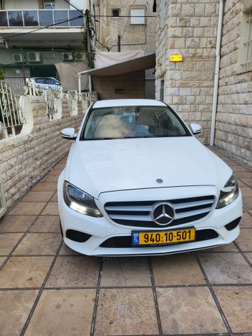 מרצדס-בנץ C-class