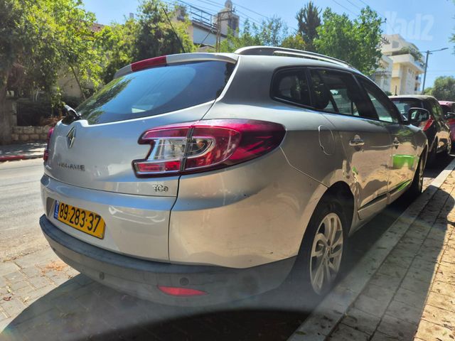 רנו מגאן