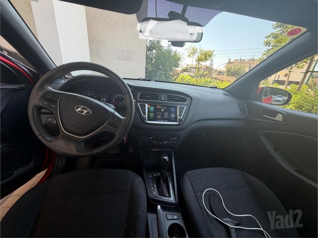 יונדאי i20