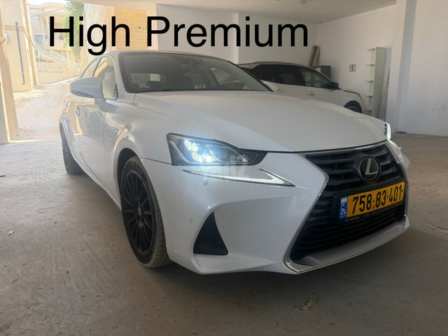 מודעת רכב לקסוס IS