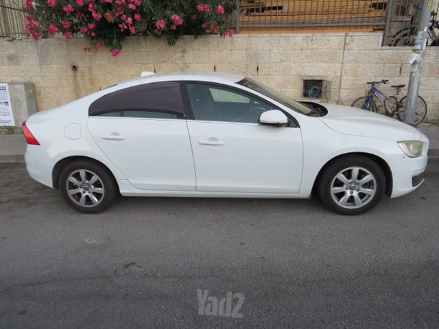 וולוו S60